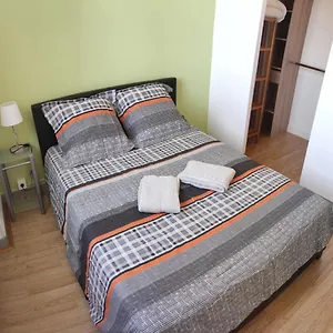 appt-3-chambres-10mn-pied-des-remparts-3-rooms-10mn.aixenprovencehotels.org/