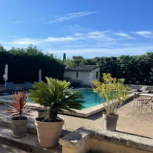 apartement-les-alpilles.fr-provencehotel.com/